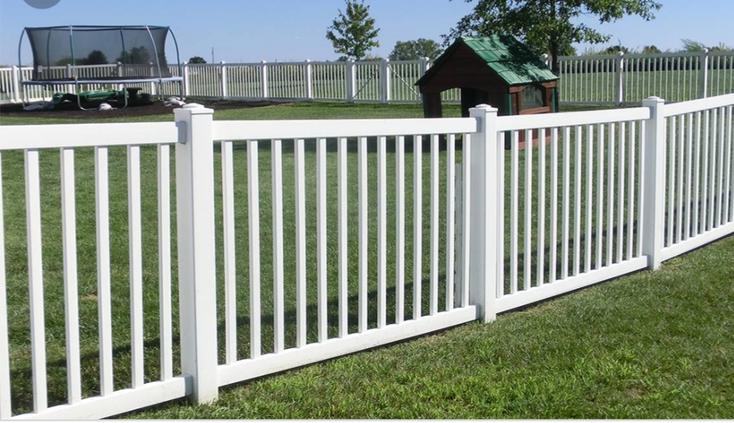 Types of Pool Fences in Grand Prairie