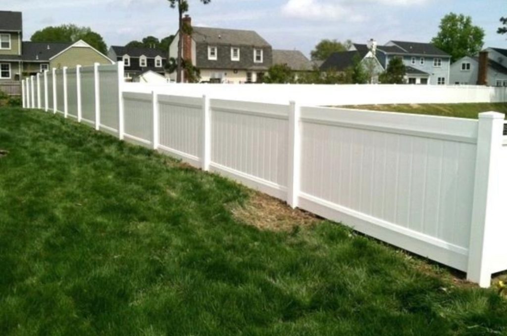 PVC Fence Installation in Grand Prairie, Texas